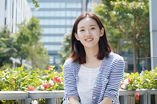 北京理工大学和江西科技师范大学哪个好(录取率怎么样)